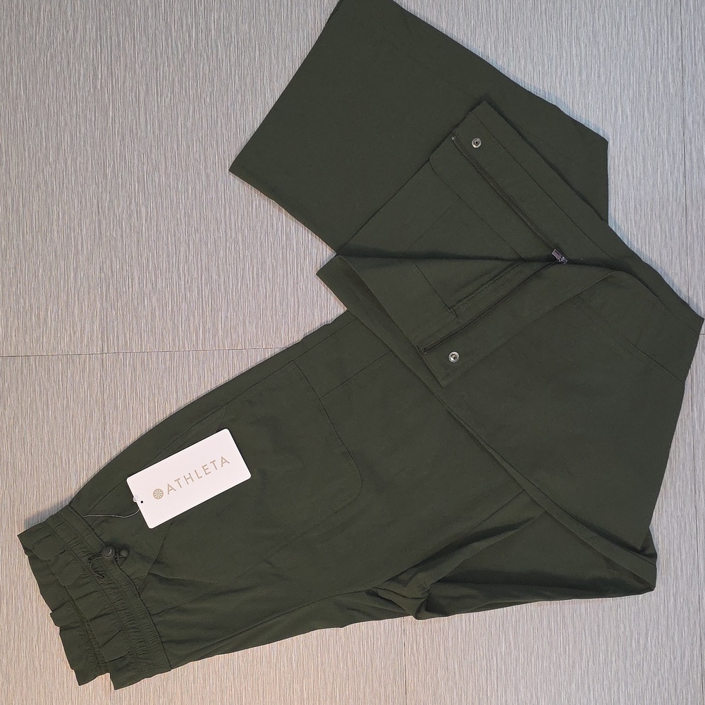 Athleta XS Trekkie Parachute Pants Aspen Olive